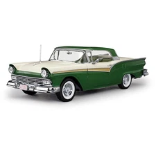1957 Ford Fairlane 500 Skyliner - Cumberland Green/Colonial White