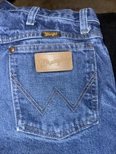 Wrangler Cowboy Cut Jeans Mens 36x30 Relaxed Fit Bootcut Medium Wash Western
