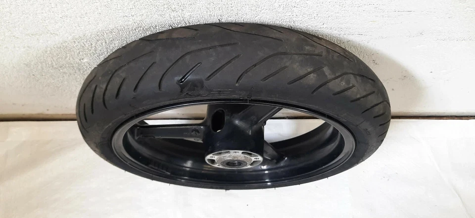 Suzuki GSX-R 600 K4 K5 WVB2 Vorderrad, Felge vorne mit Reifen, Front Wheel Rim - Bild 3 von 4