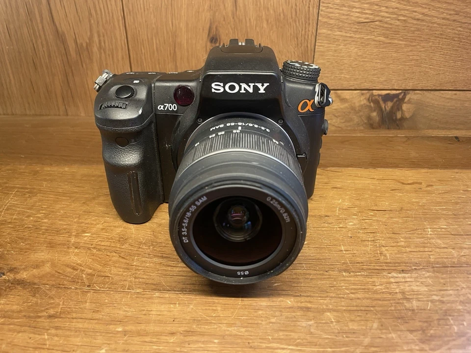 *Almost Mint* Sony Alpha700 DSLR-A700 Camera DT 18-55mm F/3.5-5.6 SAL1855 12.2MP - Image 2 of 4