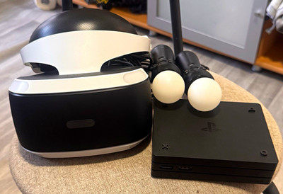 Sony PlayStation VR Headset Set mit Processor Unit, Kamera & 2x Move