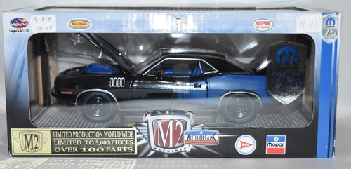 M2 Machines Auto Dreams Black 1971 Plymouth Hemi Cuda