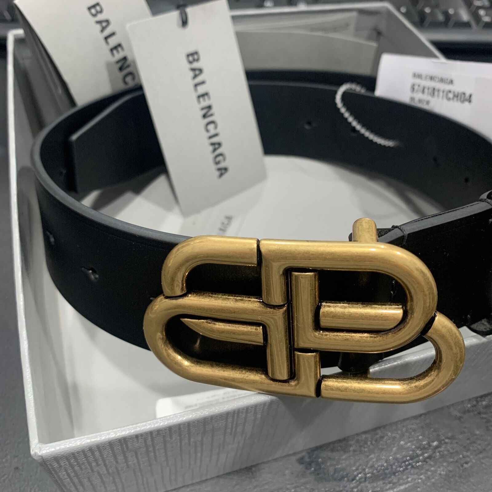 S Balenciaga BB Logo Extra Large Belt In Black 80CM S Balenciaga BB Logo Extra Large Belt In Black 80CM