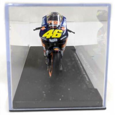 IXO Models Mini Motorcycles: 2003 Honda RC211V #46 V. Rossi