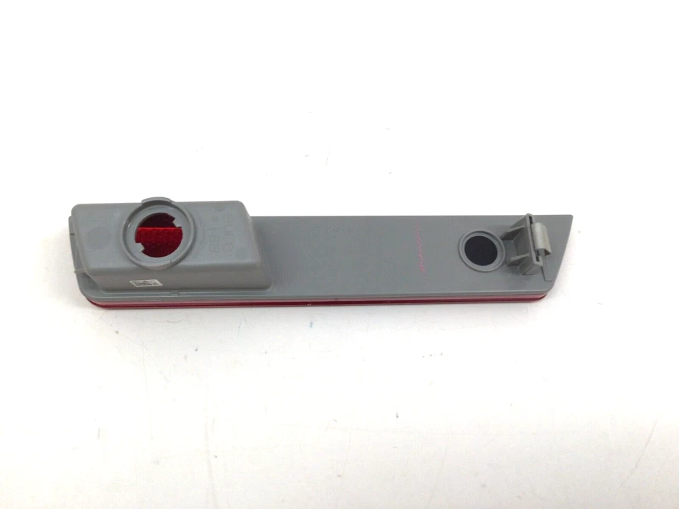 Dodge Challenger Charger traseiro esquerdo motorista para-choque lateral marcador lâmpada carcaça fabricante de equipamento original - Imagem 4 de 4