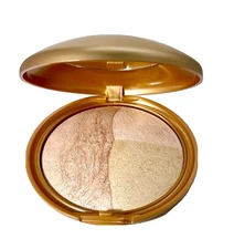 Laura Geller Warm & Whimsy Highlighter Trio Compact .74 oz / 21 gram