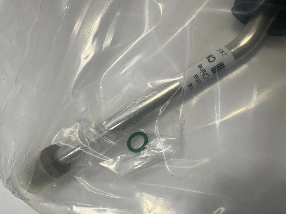 Conjunto de manguera de línea líquida de aire acondicionado Murray 56106 Ford F‐150/250/350 Bronco 1994-1996 Foto 3 de 3