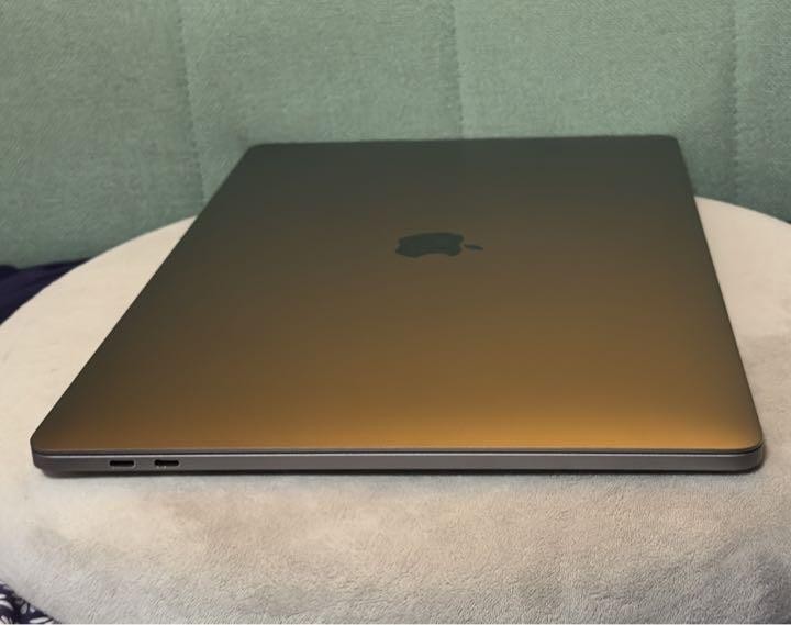 【ジャンク品】 MacBook Pro 15インチ 2017 16GB 2TB Apple MacBook Pro 15