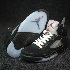 Men's Air Jordan 5 Retro 'Black Metallic' Reimagined Basketball Shoes