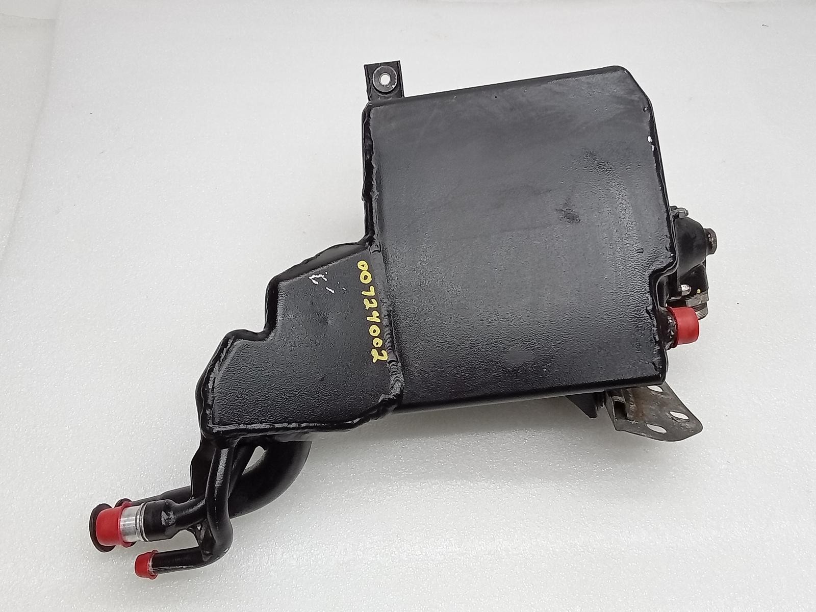 2005-2007 Maserati Quattroporte M139 4.2L Engine Oil Reservoir Dry Sump Tank