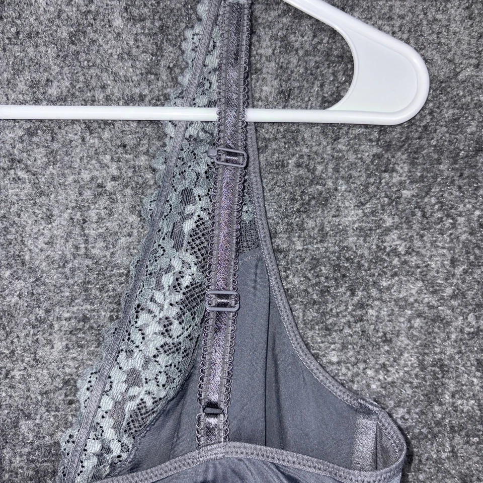 Sujetador Wacoal Abrazo de encaje sin alambres para mujer talla 42 gris 852191 Foto 3 de 4