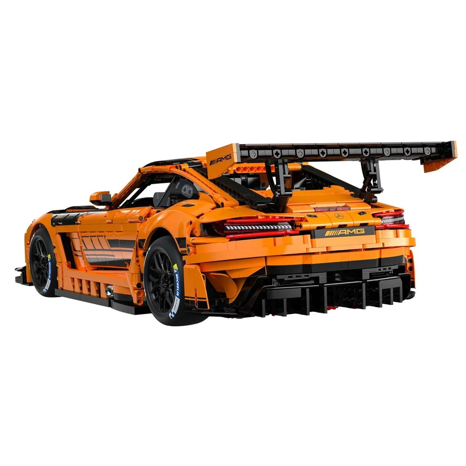 CaDA Master C64008W Mercedes-AMG GT3 1:8 - Bild 2 von 4