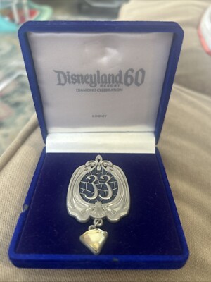 Club 33 Exclusive Disneyland 60th Diamond Anniversary Pin In Blue