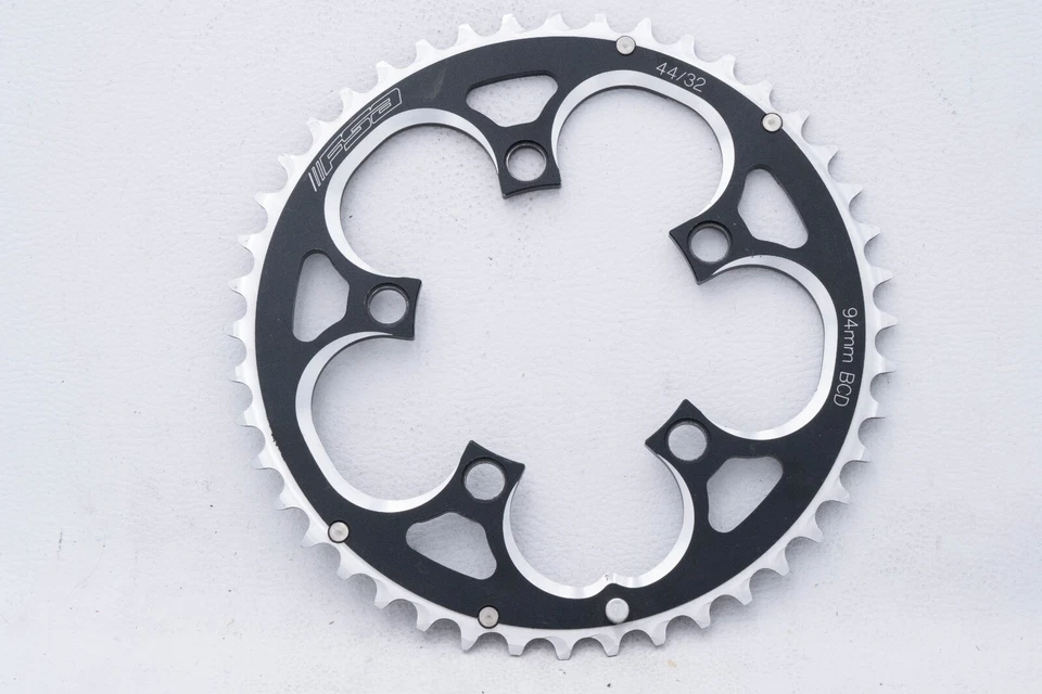 NOS FSA CHAINRING 44t 94 MOUNTAIN BIKE MTB BICYCLE OLD OUTER BLACK 5 ARMS - Image 2 of 3