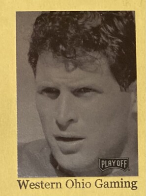 1997 Playoff Zone Steve Young #9 Close Up
