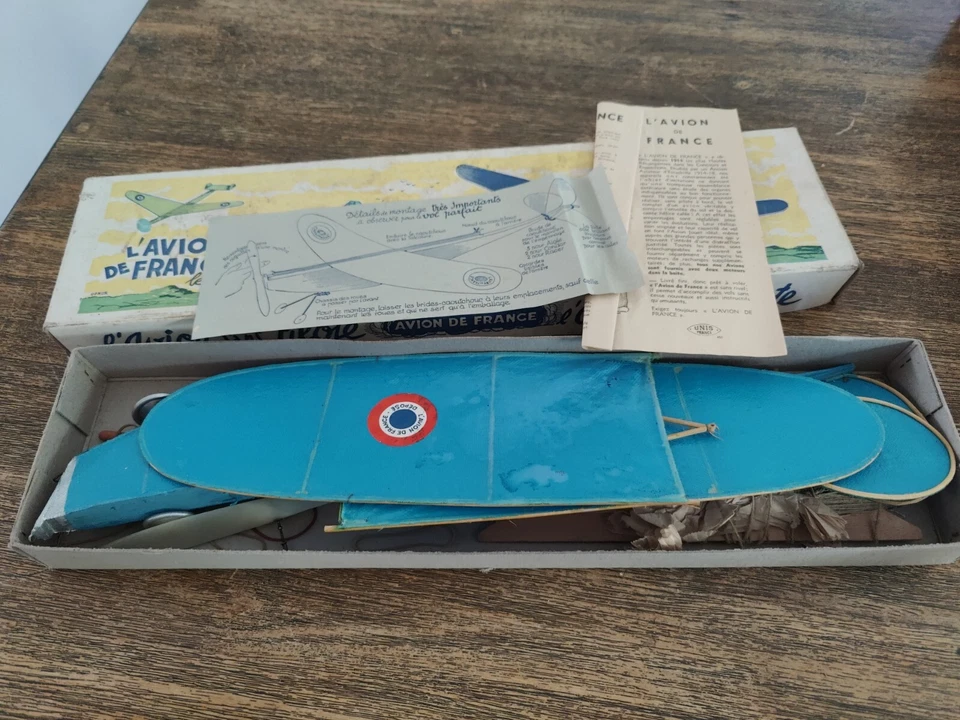 Glider 1960 The Plane Of France ( United States) The Condor Model Airplane Blue - Image 2 of 4