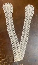 high qaulity antique Victorian handmade brussels Irish? ornate flounce lace art2