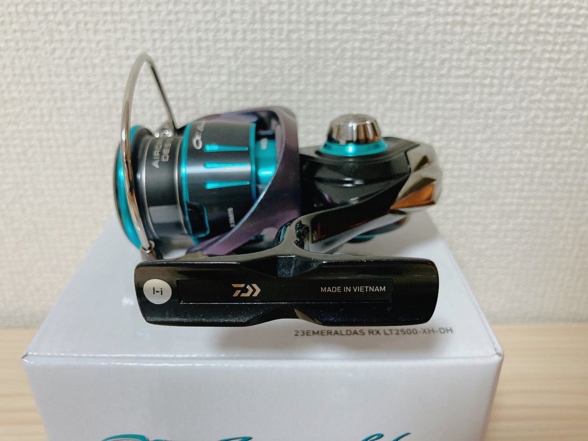 Daiwa Spinning Reel 23 EMERALDAS RX LT2500-XH-DH 6.2:1 Fishing