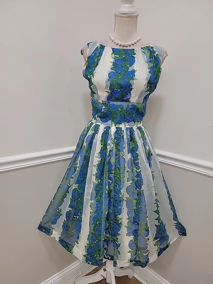 Vestido de colección años 50 arándano/chifón/cintura corta/falda completa/pinup/bombas/mediados de siglo Foto 2 de 4