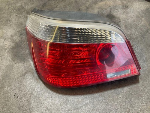 BMW 5 E60 Rücklicht hinten links 6910767 2.50 Petrol 2005 33802192