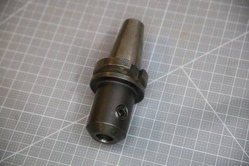 BT40 PARLEC 3/4 I.D. SOLID END MILL TOOL HOLDER .75 3 1/2 PROJECTION B40-75EM3