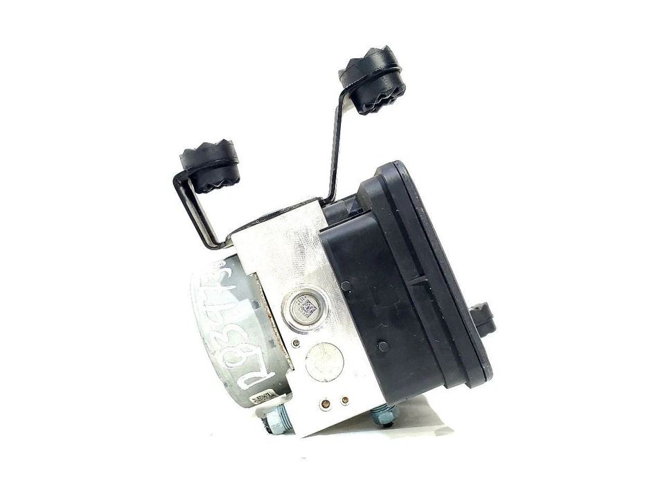 Conjunto de bomba de freno antibloqueo ABS automático OEM 2015 2016 2017 BMW M3 Foto 4 de 4