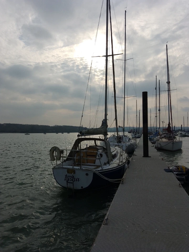 27 Foot Yacht Trapper 500/501 - Image 2 of 4