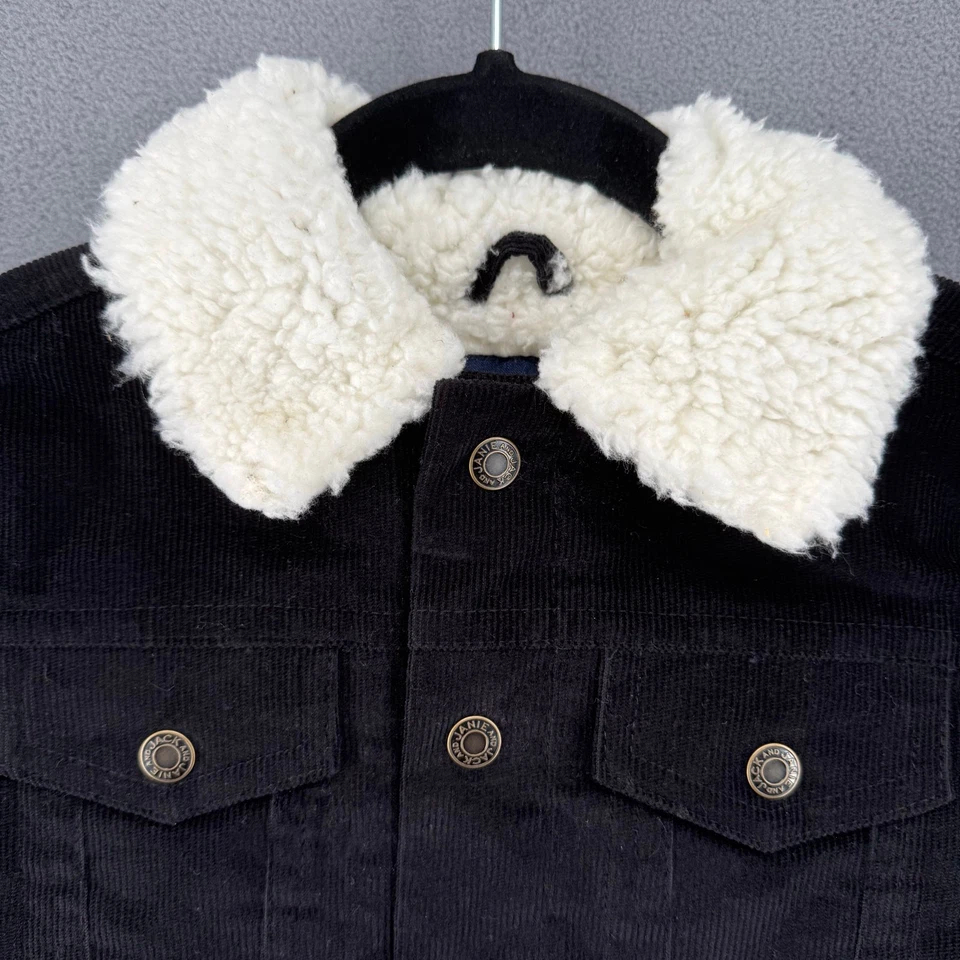 Jaqueta Janie Jack Sherpa forrada de veludo com botões infantil 5-6 preta - Imagem 3 de 4