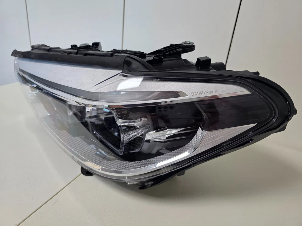 📍BMW 5 Series G30 G31 G38 F90 LCI Adaptive LED ICON Headlight LEFT OEM 8499121 - Bild 3 von 4