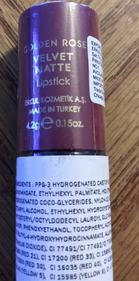 Rouge à Lèvres Mat Golden Rose - Teinte 28 Violet Purple - 4,2 G - Effet Velours