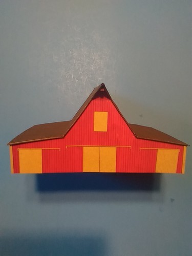 ho scale large barn - Picture 3 of 5