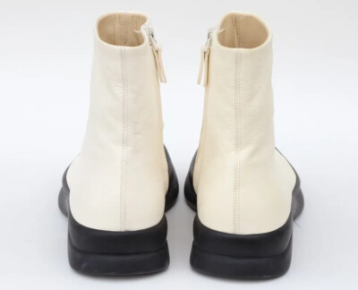 The Row Town Ankle Boots Size 36.5-US 6.5 in Off White The Row Town Ankle Boots Size 36.5-US 6.5 in Off White