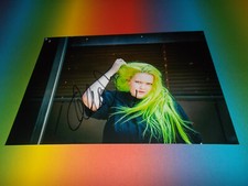 ALMA - Chasing Highs Finnland signiert signed Autogramm 20x28 Foto in person RAR