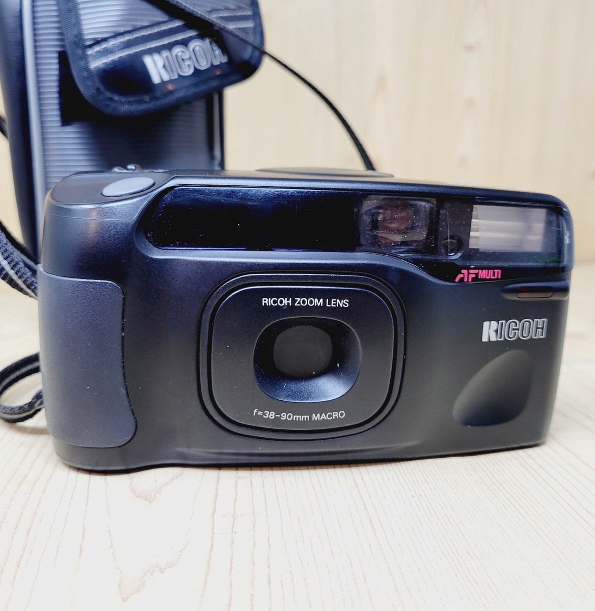 Ricoh shotmaster Tru-Zoom 35mm Camera f 38-90 mm with Case | eBay