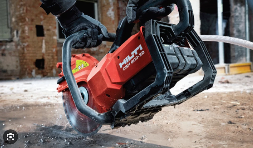 HILTI SAW DSH 600-22 ,  BRAND NEW , BLADE INCLUDED , ORIGINAL HILTI , FAST SHIP - Image 4 of 4