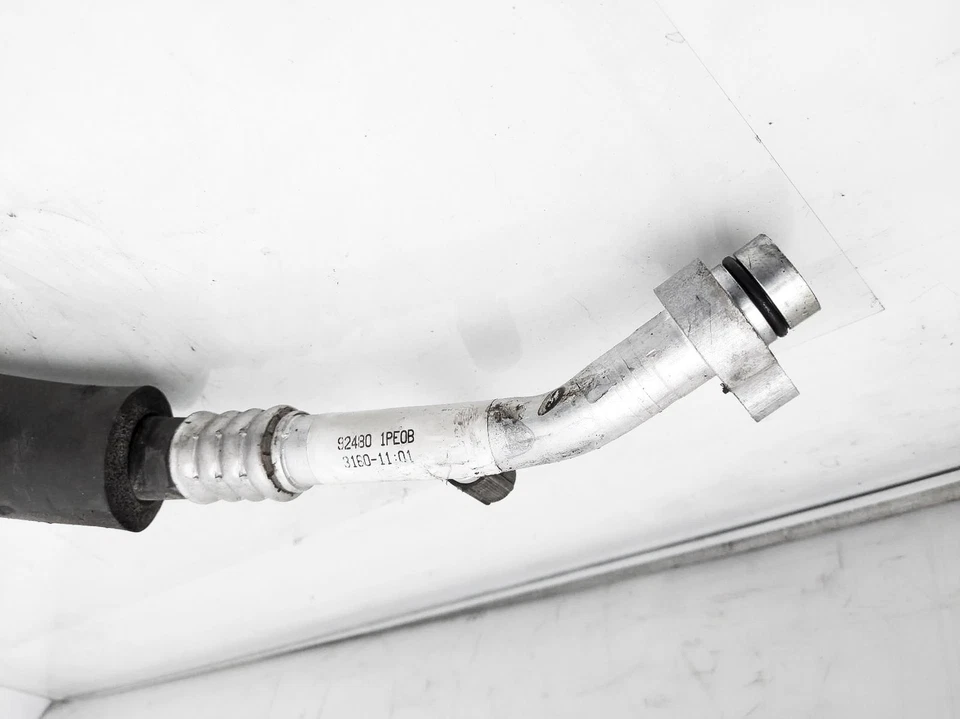 Mangueira de sucção 2012-2019 Nissan Nv2500 4.0L A/C 92480-1Pe0b - Imagem 3 de 4