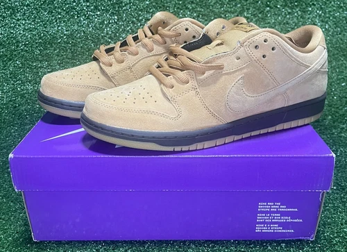 Size 11 - Nike Dunk Pro SB Low Wheat Mocha BQ6817-204 New with Flaw