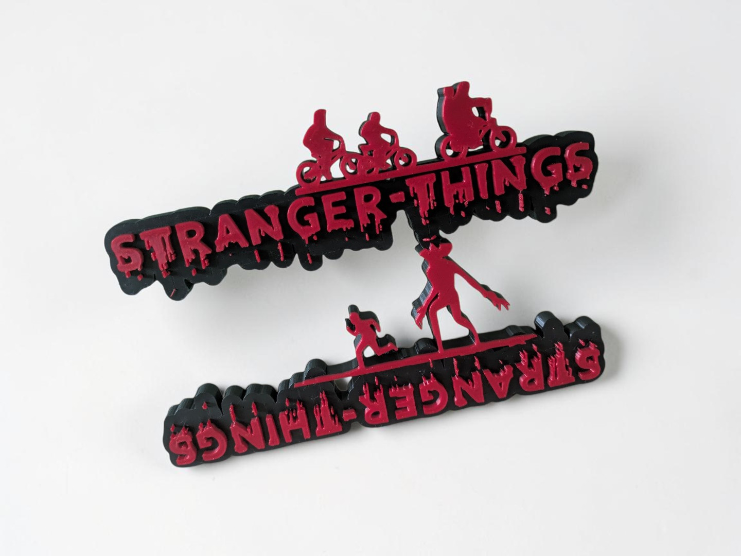 Plaque Logo Stranger Things Personnages - 3D Décoration Murale Film Série