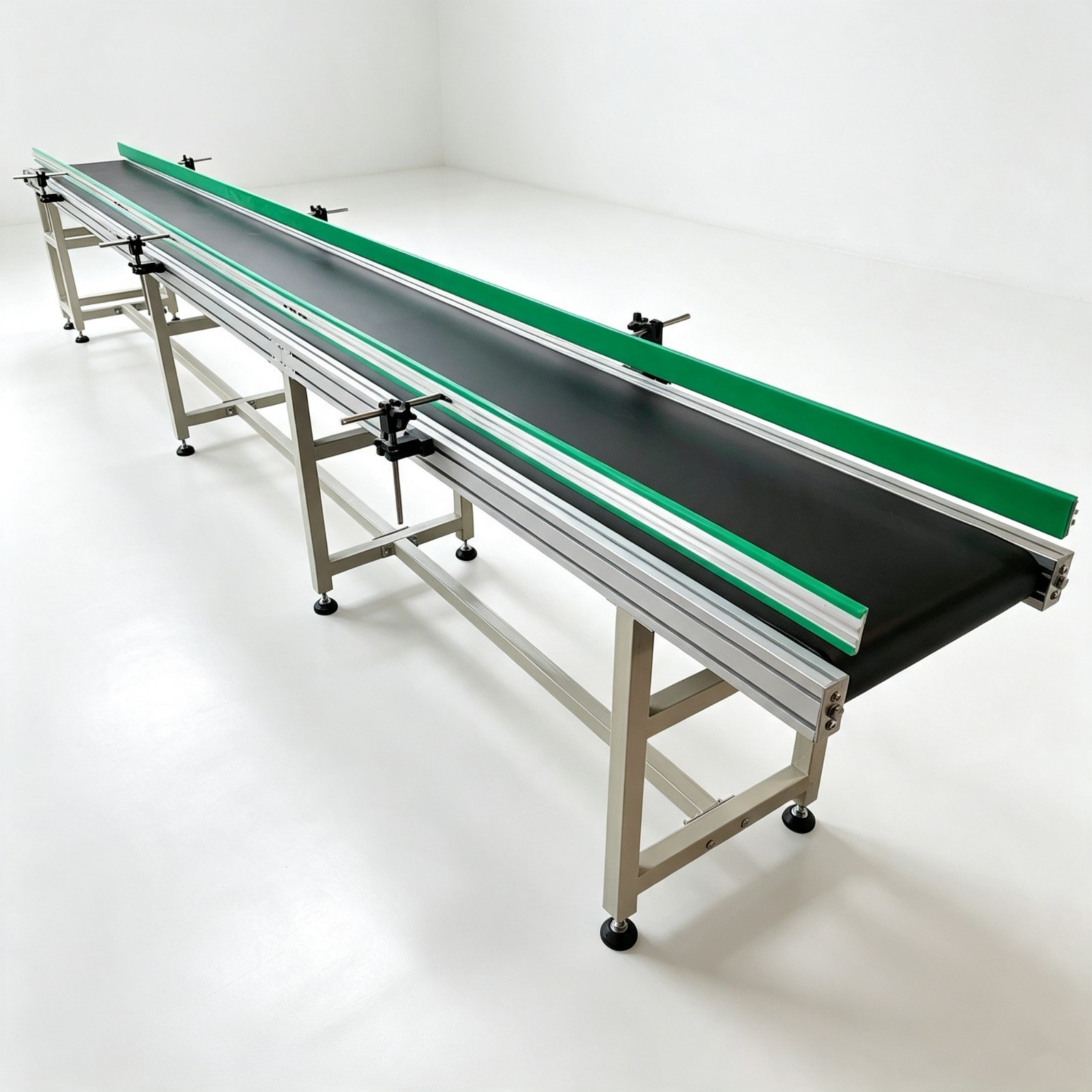 177"*15.7" PVC Belt Conveyor Industrial Transport Machine with Long Guardrails