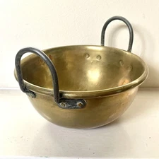 Vintage Brass Wok Candy Kettle Cauldron Pot Round Bottom Planter Decor Gold Tone
