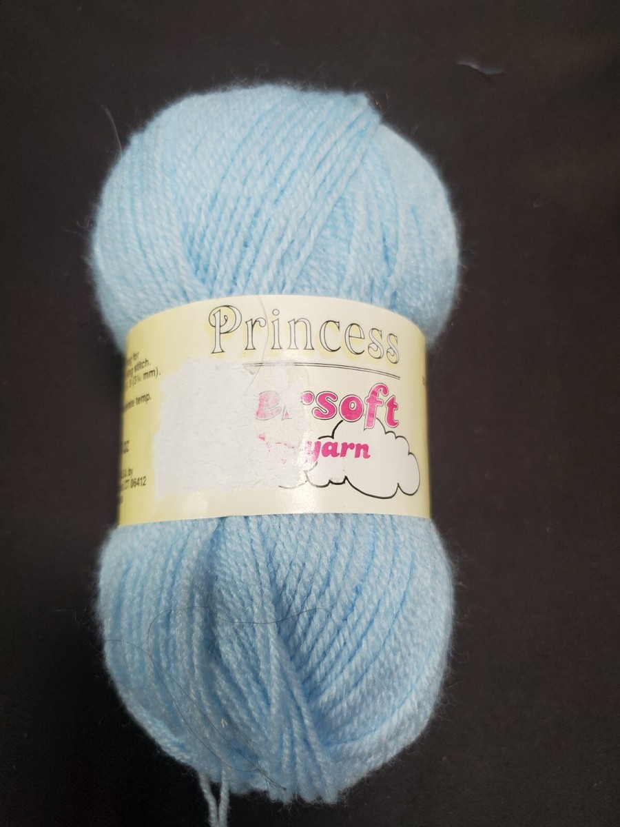 Light Baby Blue Princess Ever Soft Yarn 100% Acrylic 290 Yards