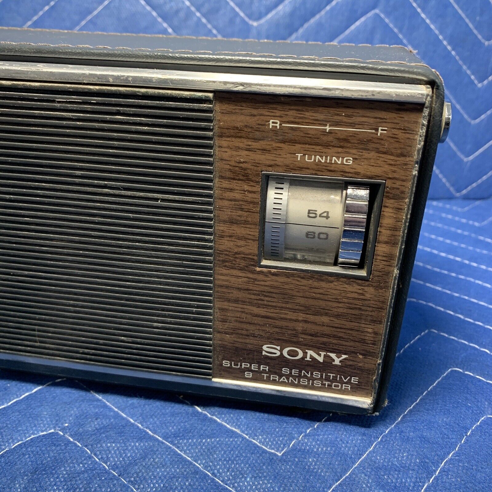 Vintage Sony Super Sensitive 9 Transistor AM Radio 6R-33 Woodgrain Made In  Japan