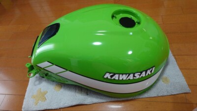 KAWASAKI Z900RS 2018 Genuine Fuel Tank Vintage Lime Green Like New