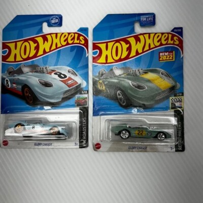 Hot Wheels LOT OF 2 Diecast Cars Glory Chasers #22 Retro Racers #8 HW Roadsters