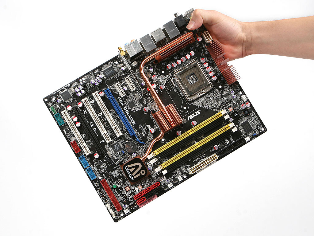 ASUS P5K Deluxe/WiFi-AP Intel P35 DDR2 LGA 775 ATX Motherboard