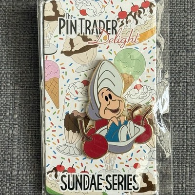 Disney DSSH Pin Trader Delight PTD Oyster Alice in Wonderland LE 300 Pin