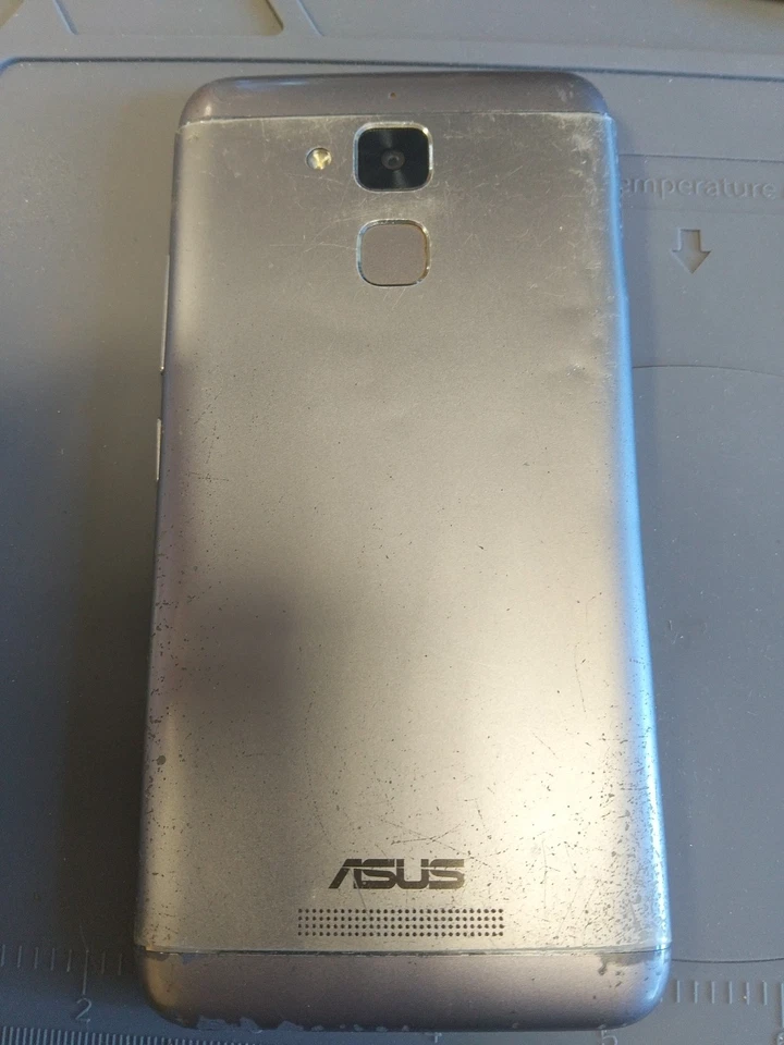 ASUS ZENFONE 3 MAX 5,2" 3GB 32GB 4G per Ricambi - Immagine 2 di 4