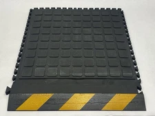 Uline H-9586 Hog Heaven III Anti-Fatigue Mat 18" x 18" Side -NO Box