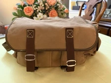 Med/Large Professional Camera bag, 1000D Ripstop Nylon Cordura Construction