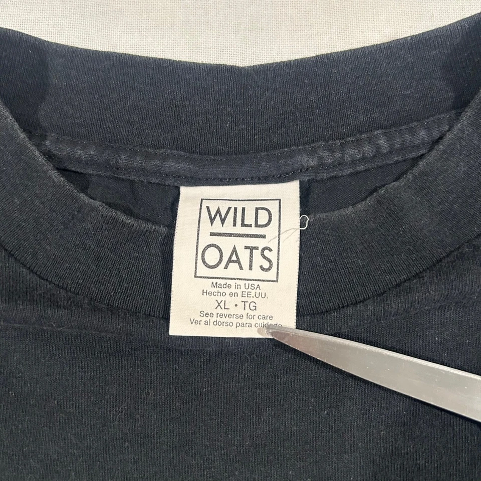 Budweiser Wild Oats King of Beers Chameleon 1997  T Shirt  Size XL - Image 4 of 4